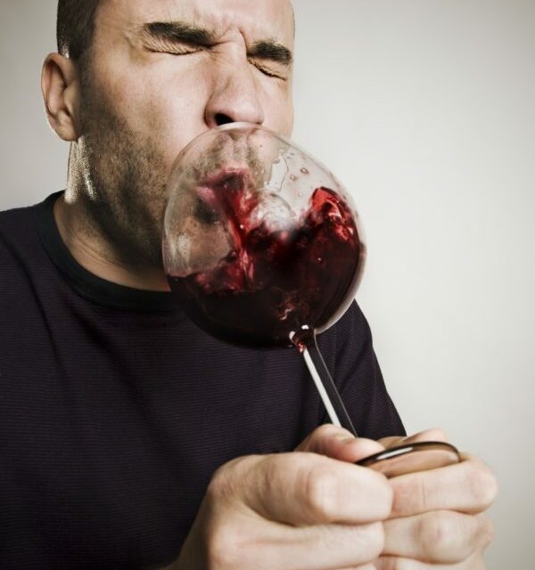 Tipp #23 – Weshalb spuckt man den Wein bei einer Degustation aus?
